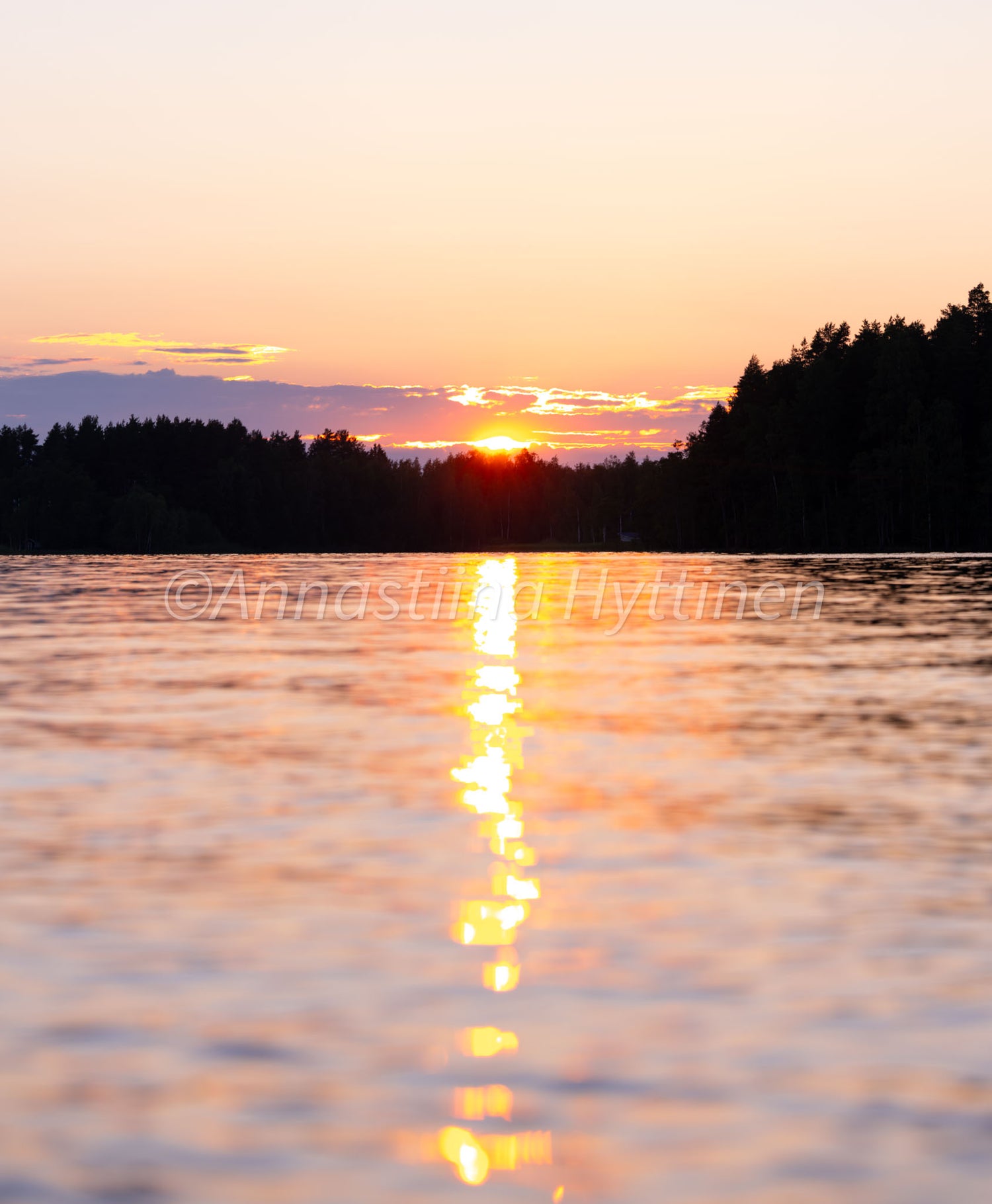 Seikkailu kesäyössä